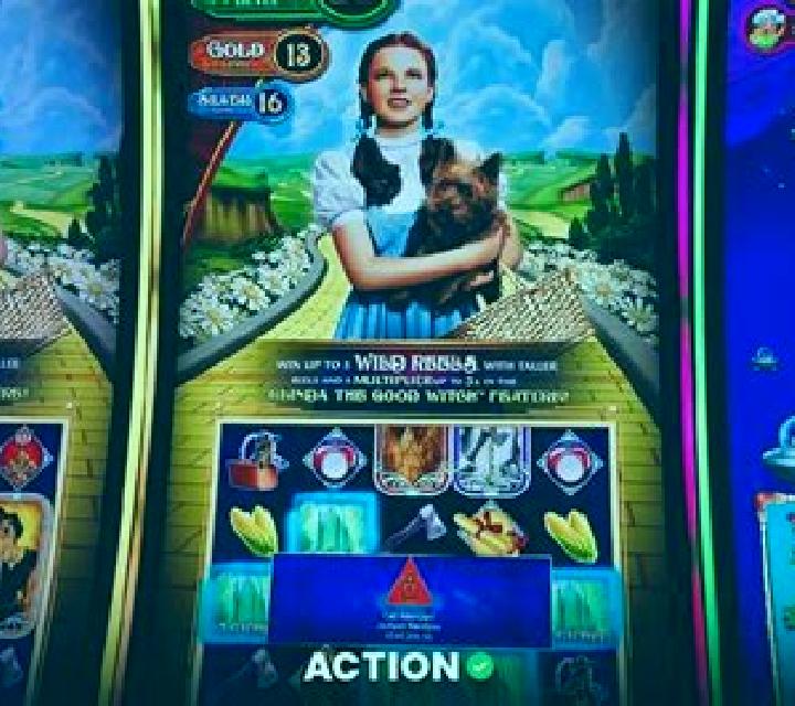 Walking Oz slot