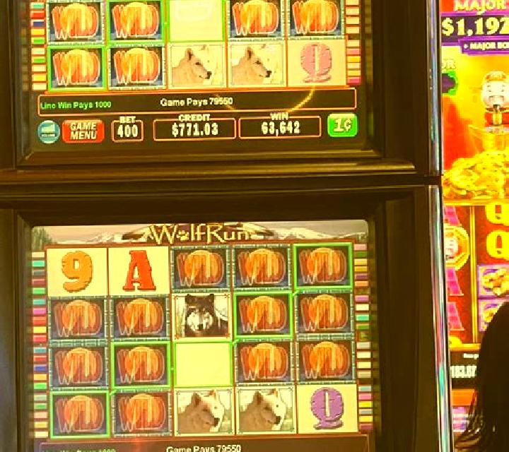 Wall Street Run slot machine