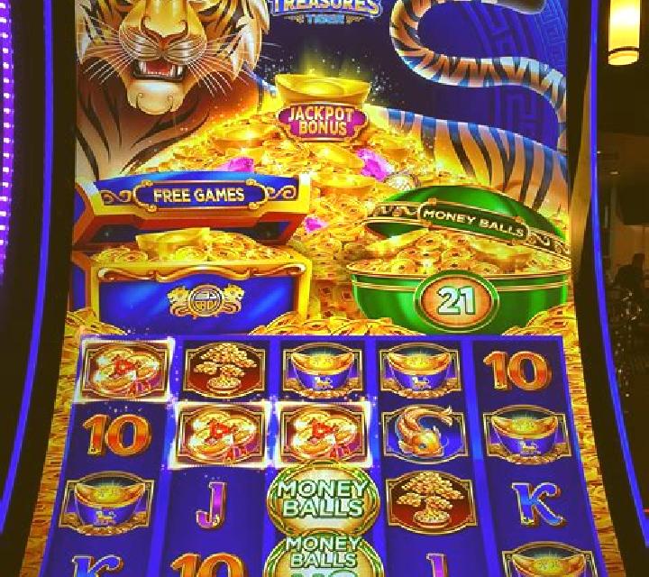 Water Tiger slot machine