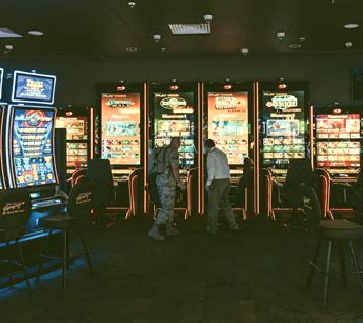 Wealth Club slot machine