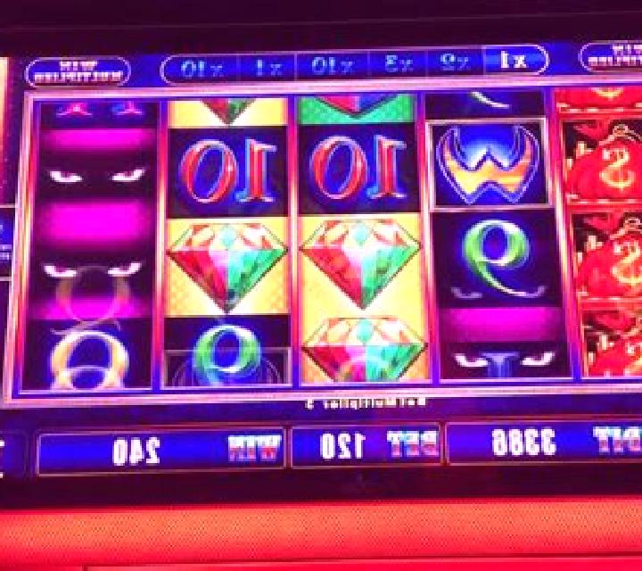 Weird Wicked and Wild slot