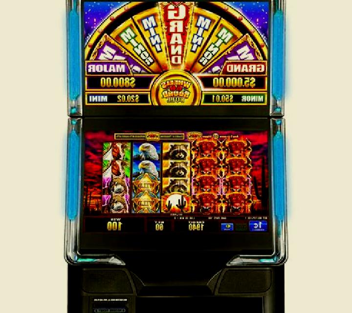 Wheels Go Round Bull online slot