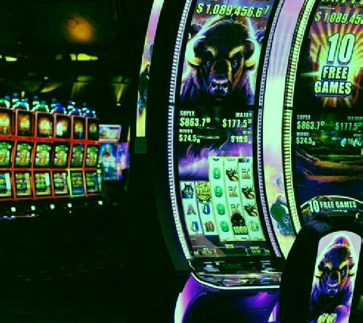 White Buffalo (Merkur) slot machine
