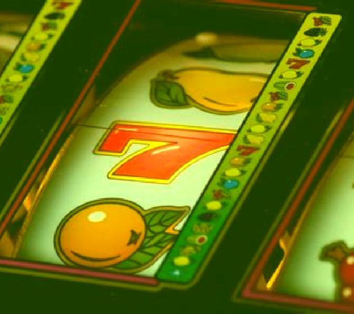 Wild 7 slot machine
