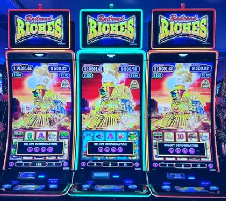 Wild Cobra Riches slot machine