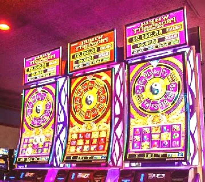 Wild Flips on Top slot machine