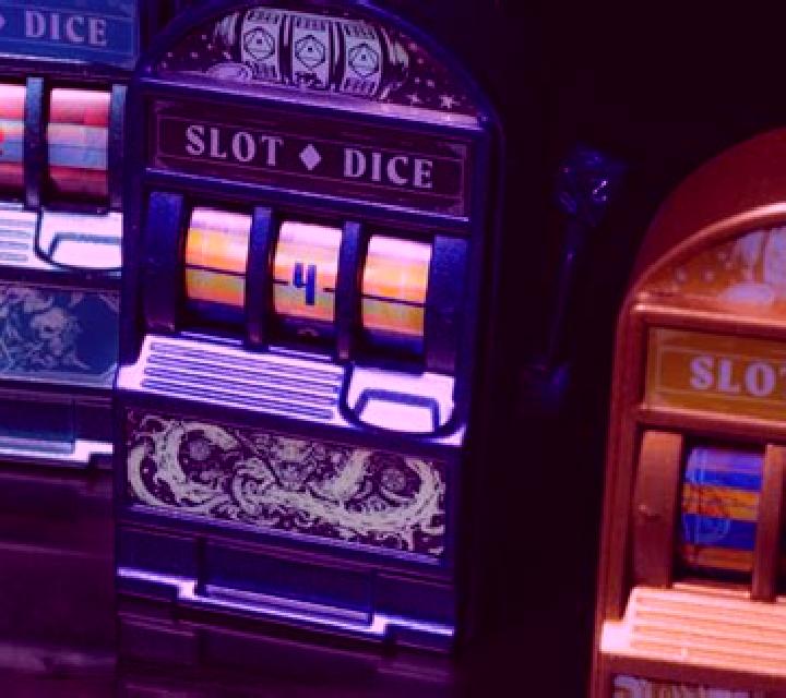 Wild Hot 40 Blow Dice slot machine