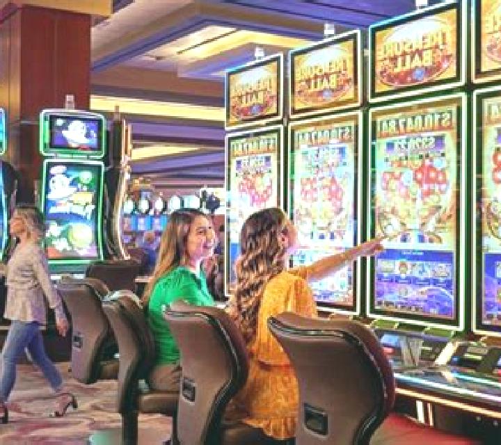 Wild Hot 40 Hold & Win slot machine