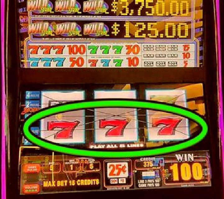 Wild Sevens 3 Lines slot machine