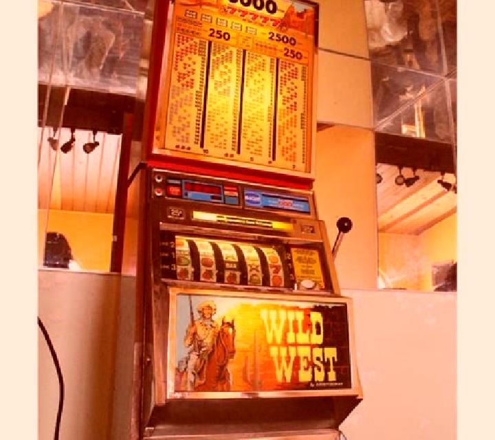 Wild Wild West slot machine