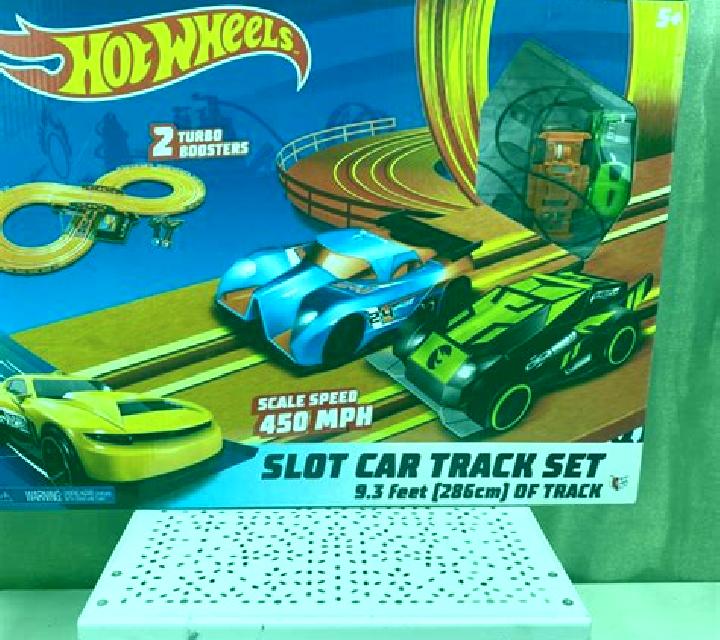 Winch & Wheels slot game