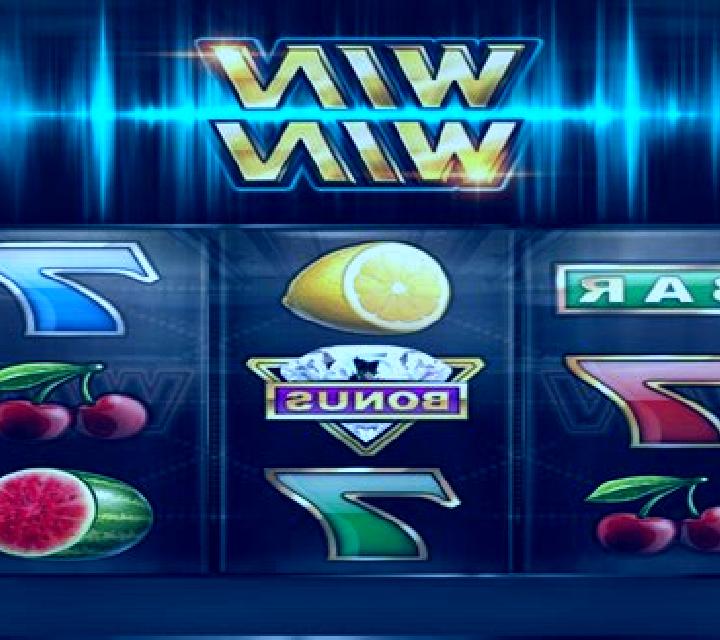 Winning Clover 5 Hold & Win online slot
