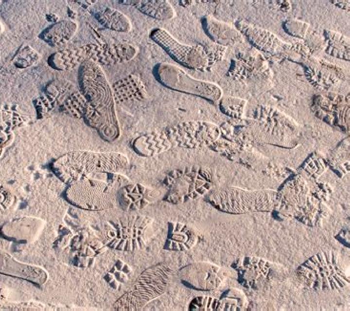 Winter Footprints slot machine