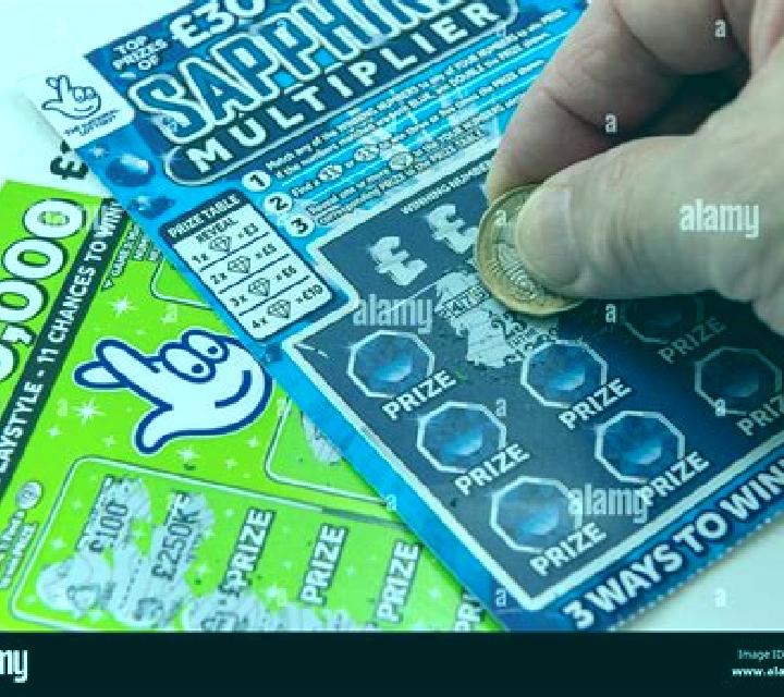 With Cleo Scratchcard slot game