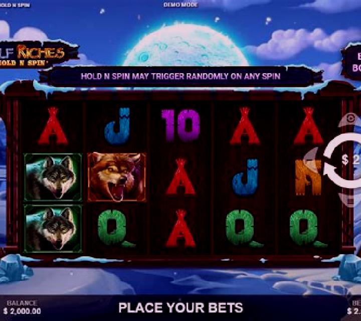 Wolf Riches Hold N Spin online slot
