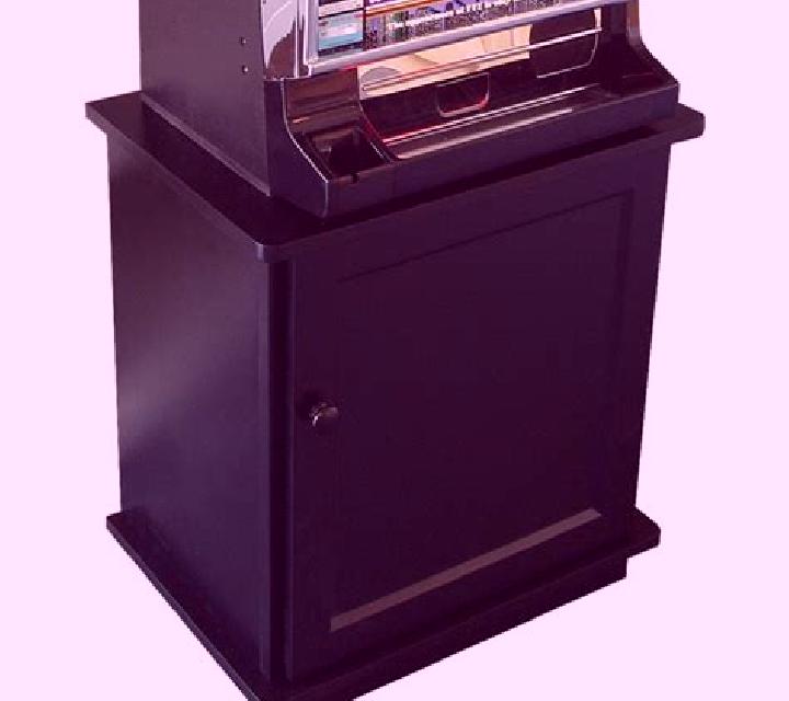 Woodenmatic slot machine