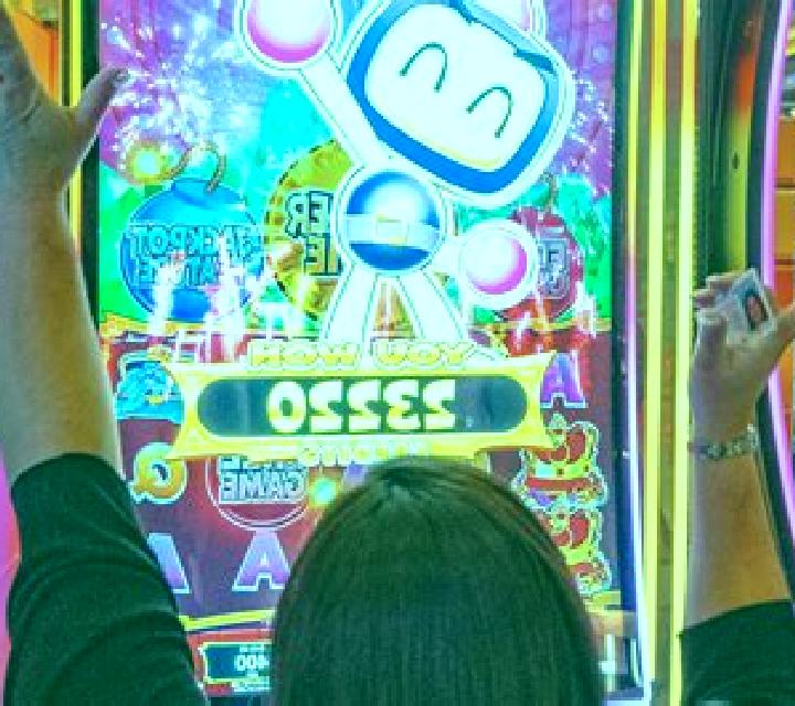 X-Bomber slot game