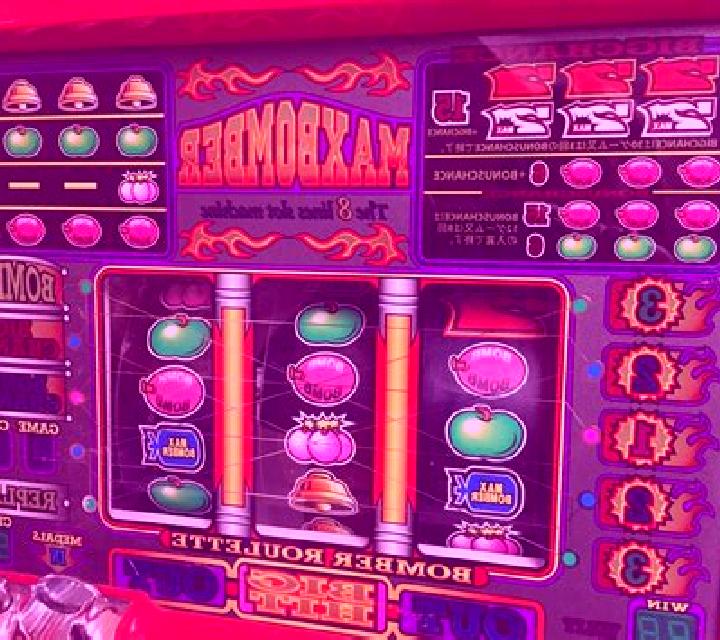 X-Bomber slot machine