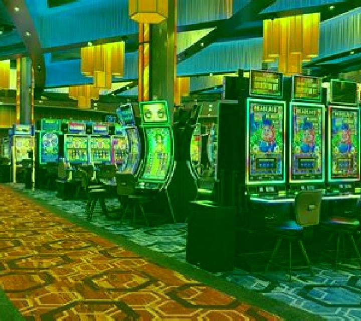 X-Road Reveal slot machine