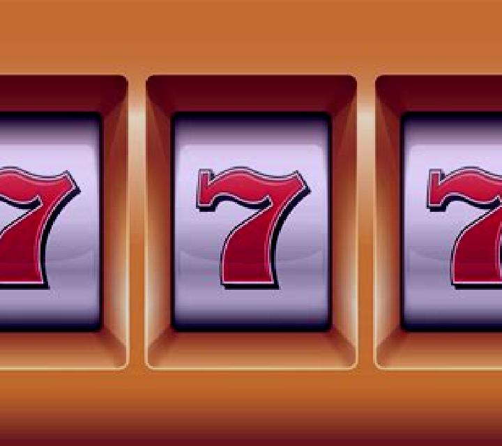 x777 Roulette slot