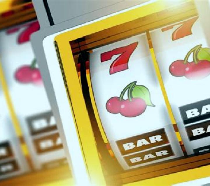 Yahtzee (1xGames) slot machine