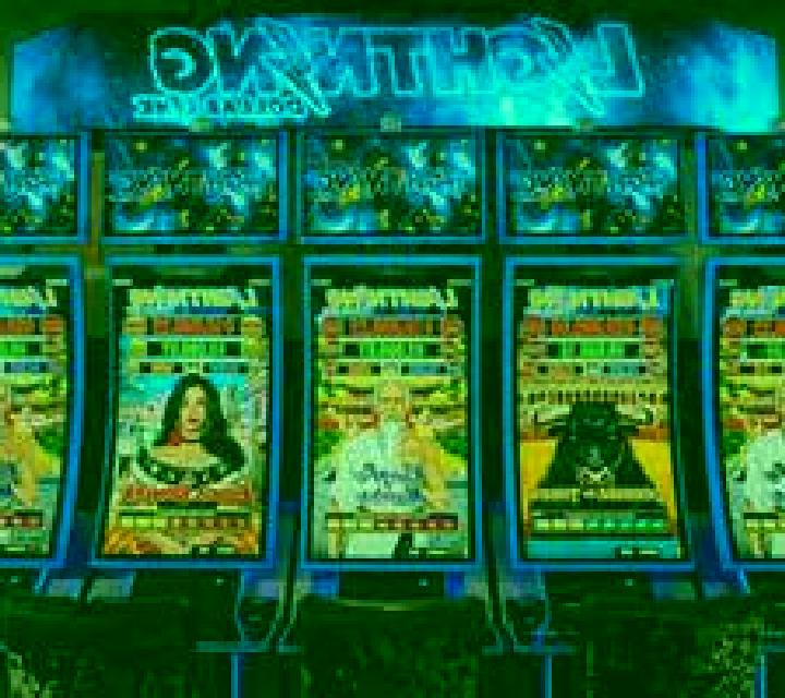 Yakuza Clash Hold & Win slot machine