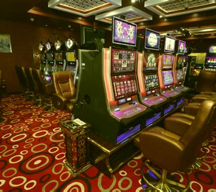 Yakuza V.I.P slot machine