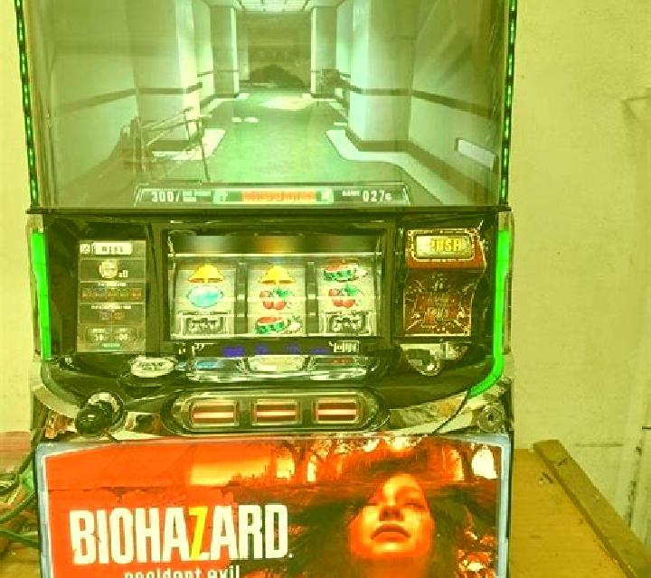 Zombie Hazard slot machine