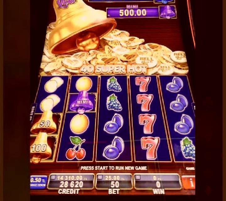 Zoom slot machine